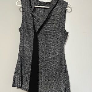 DKNY Gray Asymmetrical Sleeveless Ribbed Blouse